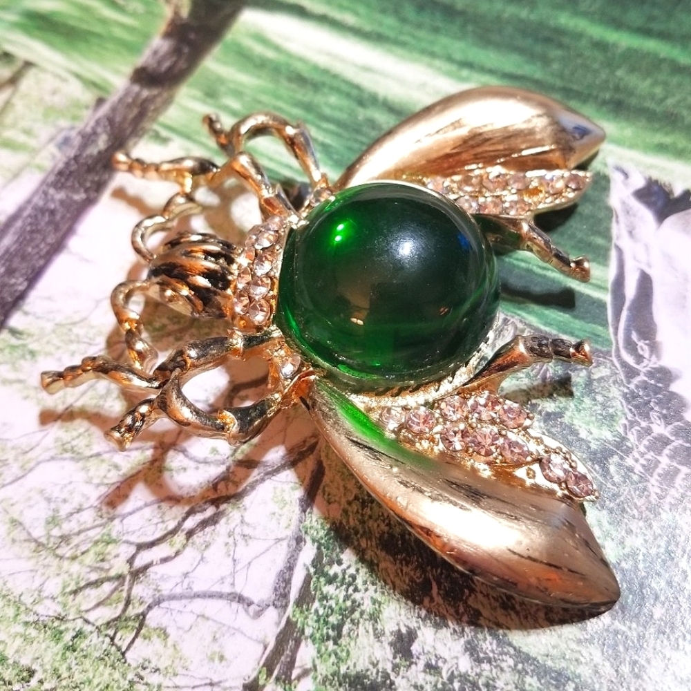 HUGE Jelly Belly Fly Brooch